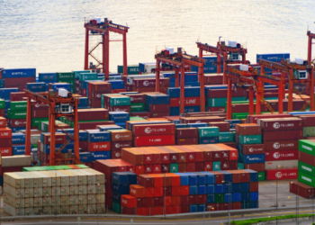 Superávit del comercio internacional de bienes de la zona del euro: 12.600 millones de euros