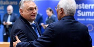 Costa insta a Orbán a levantar el veto al préstamo de 90.000 millones de euros para Ucrania