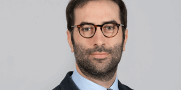 El ministro Cuerpo hace una defensa a ultranza de los eurobonos: «Hora de cruzar el Rubicón»