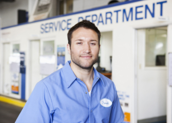 La producción de servicios cae un 0,6% en la zona del euro y un 0,5% en la UE