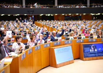 Los líderes locales y regionales piden una mayor cooperación entre los sectores público y privado para reducir las disparidades en Europa