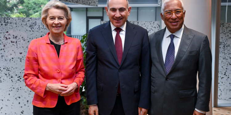 La Unión Europea y Armenia celebrarán su primera cumbre bilateral en Ereván