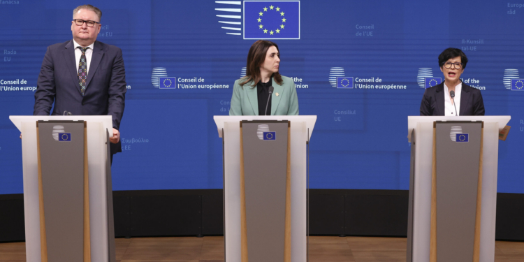 Bruselas presenta a Ucrania la lista final de requisitos para completar su proceso de integración europea