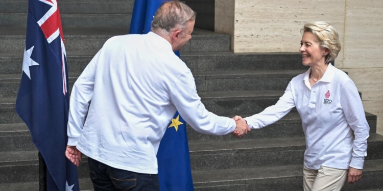 Von der Leyen visitará Australia para «fortalecer los lazos de la UE con un socio de confianza y afín»