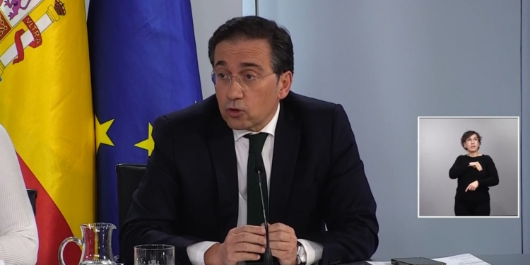 Albares responde a Von der Leyen: “La alternativa al orden internacional es el desorden”