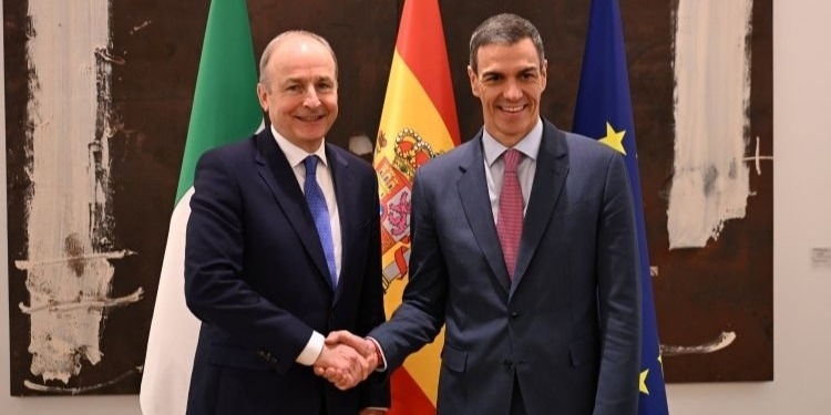 Pedro Sánchez y Micheál Martin abordan las prioridades de la próxima Presidencia irlandesa de la UE
