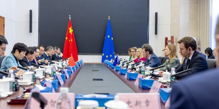 La comisión IMCO traslada en China su preocupación por la entrada de productos que no cumplen la normativa europea