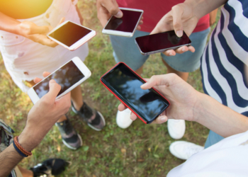 Bruselas investiga a Snapchat para comprobar el cumplimiento de la normativa comunitaria en protección de menores en línea