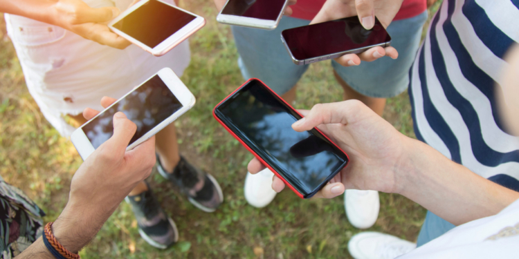 Bruselas investiga a Snapchat para comprobar el cumplimiento de la normativa comunitaria en protección de menores en línea