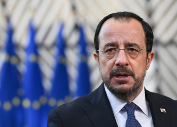 Bruselas dice que discutirá la cláusula de defensa mutua «en los próximos días» tras el impacto de un dron en Chipre