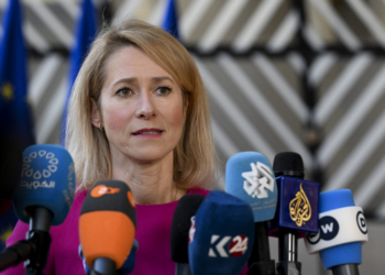 Kallas advierte que “Irán está exportando la guerra, intentando expandirla a tantos países como sea posible para sembrar el caos”