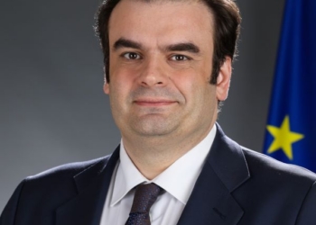 El presidente del Eurogrupo advierte que la guerra en Oriente Medio constituye una crisis sin precedentes que pone en juego la economía y la geopolítica de Europa