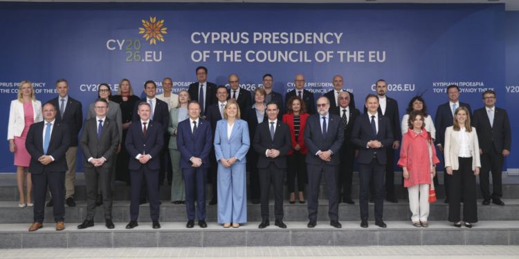 Los ministros de Telecomunicaciones abordan un enfoque armonizado en la UE sobre la mayoría de edad digital