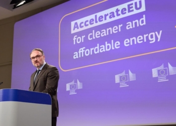 Bruselas lanza su plan ‘AccelerateEU’ para contener los precios y reducir la dependencia energética ante la inestabilidad en Oriente Medio