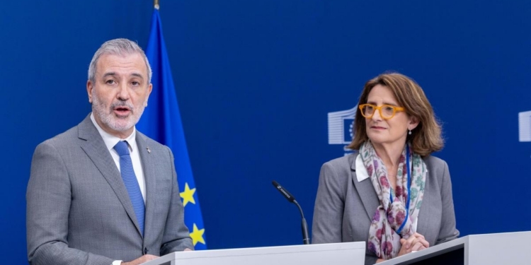 Collboni y alcaldes europeos piden a Bruselas que la Ley de Vivienda Asequible incluya criterios claros para «zonas de mercado tensionado»