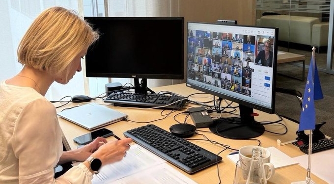 Kallas vuelve a abogar por ampliar la misión Aspides para restablecer el paso por el estrecho de Ormuz