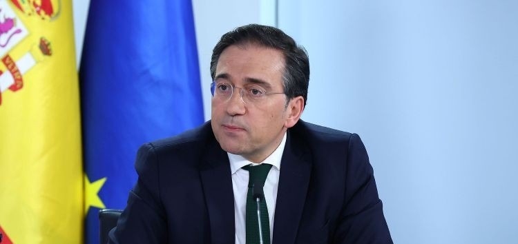 Albares celebra el alto el fuego en Oriente Medio y pide que se extienda al Líbano