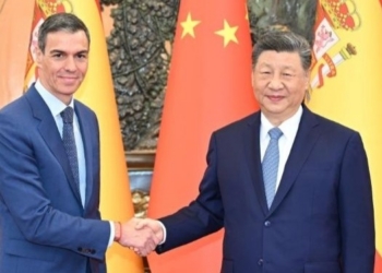 Sánchez: “Se me ocurren pocos interlocutores mejores que China para resolver la situación en Irán y Ormuz”