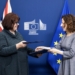 Bruselas y Londres finalizan el acuerdo para la incorporación del Reino Unido a Erasmus+ en 2027