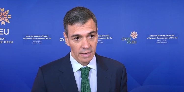 Sánchez defiende en la UE un impuesto extraordinario a las empresas energéticas que “se benefician de la guerra”