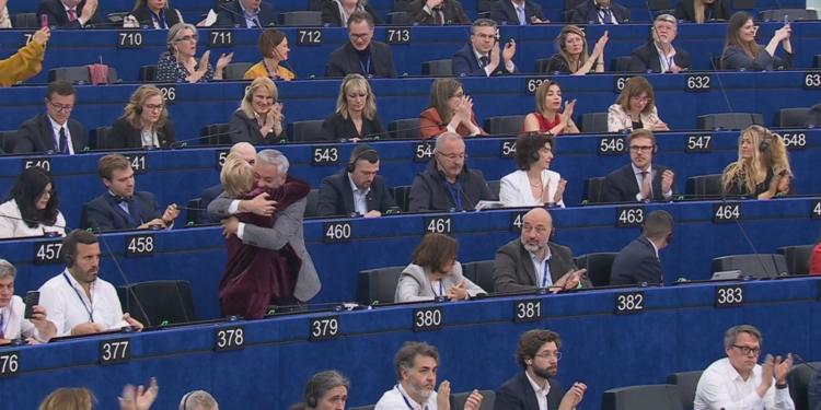 La Eurocámara insta a la Comisión a proponer una legislación sobre violación basada en el ‘solo sí es sí’