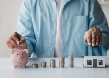 La tasa de ahorro de los hogares disminuye hasta el 14,4 % en la zona del euro