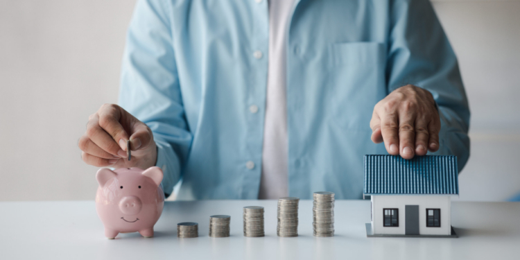 La tasa de ahorro de los hogares disminuye hasta el 14,4 % en la zona del euro