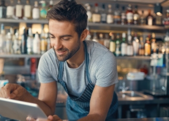 El 21 % de las personas empleadas trabajaban los fines de semana en 2025