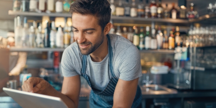 El 21 % de las personas empleadas trabajaban los fines de semana en 2025