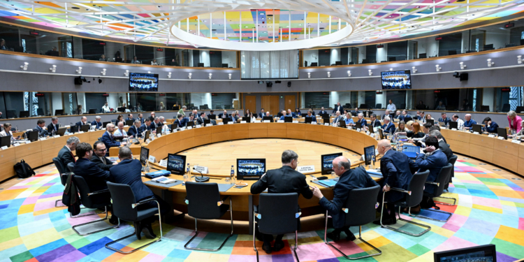 El Ecofin acuerda nuevas normas contra el fraude fiscal y debate el paquete de integración y supervisión de los mercados