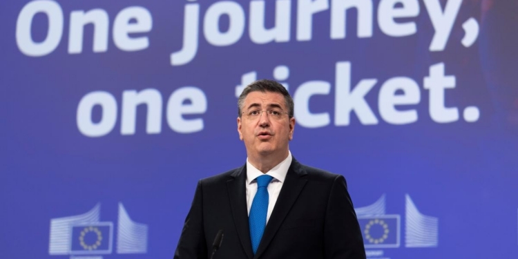 Presentación de la propuesta de transporte multimodal en Bruselas