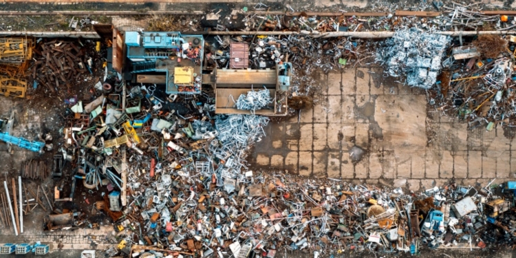 Las importaciones netas de materias primas reciclables en la UE aumentaron un 7,8 % en 2025