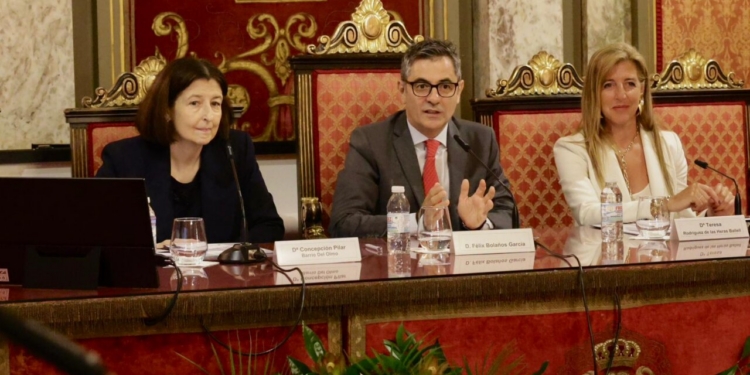 Félix Bolaños y otros ponentes en el acto inaugural del ELI en Madrid