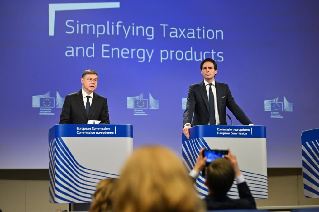 Rueda de prensa sobre simplificación de fiscalidad y productos energéticos