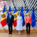 Líderes de Moldavia y la UE en cumbre en Bruselas con banderas