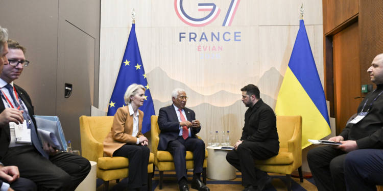 Reunión de líderes del G7 en Francia sobre apoyo a Ucrania