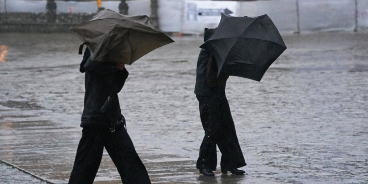 La Comisión aprueba más de 103 millones de euros de ayuda del Fondo de Solidaridad de la UE para ayudar a Malta, Portugal y España a recuperarse de las tormentas