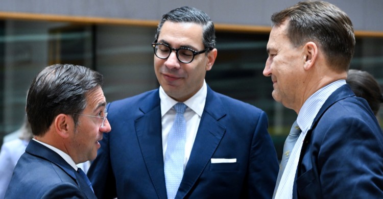 Reunión de ministros de Asuntos Exteriores de la UE sobre comercio y asentamientos ilegales.
