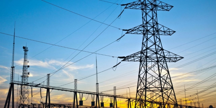 La Comisión impulsa la competitividad, la descarbonización y la independencia de Europa con el Plan de Acción para la Electrificación y la revisión del ETS