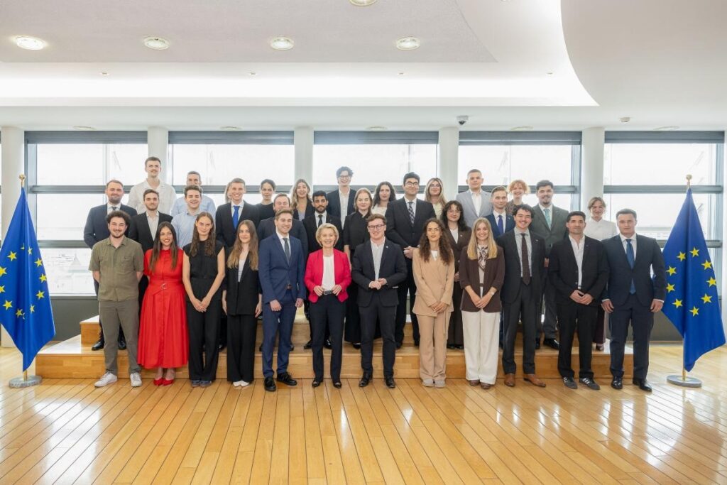 Reunión del Consejo Asesor de la Juventud de la UE en Bruselas