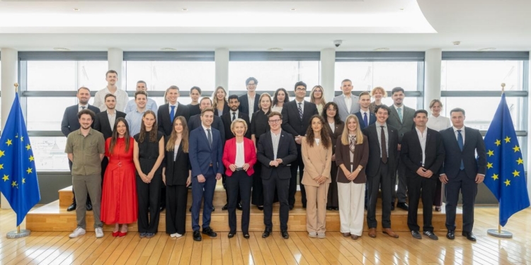 Reunión del Consejo Asesor de la Juventud de la UE en Bruselas