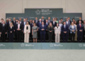Grupo de líderes en una reunión oficial de la Unión Europea