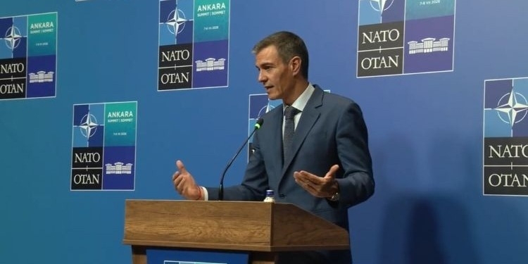 Pedro Sánchez hablando sobre la Declaración de Ankara en la cumbre de la OTAN