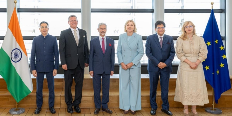 Reunión entre representantes de la UE e India sobre cooperación en tecnología y comercio